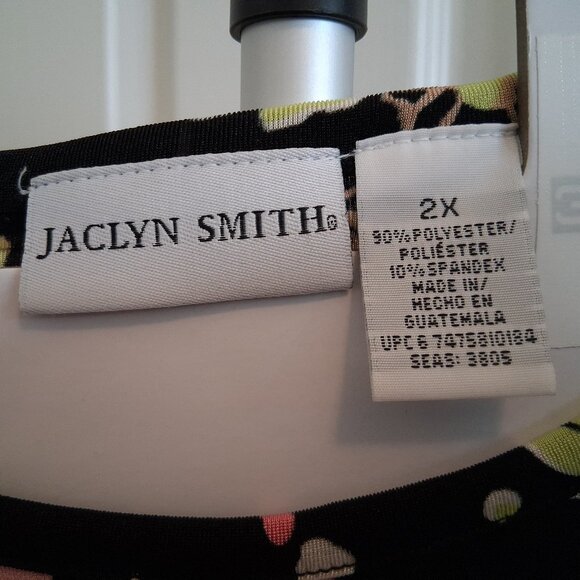 Jaclyn Smith Floral Blouse - Picture 4 of 9